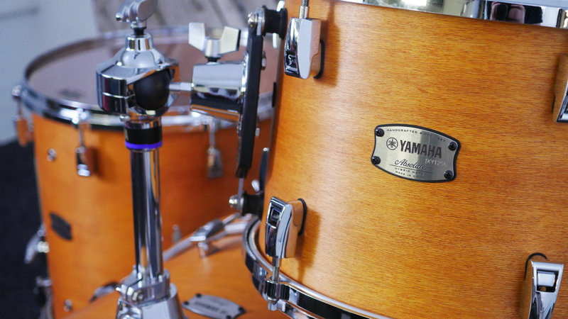 EX DEMO Yamaha Absolute Hybrid Maple 24 (3pc) Shell Pack in Vintage Natural 10