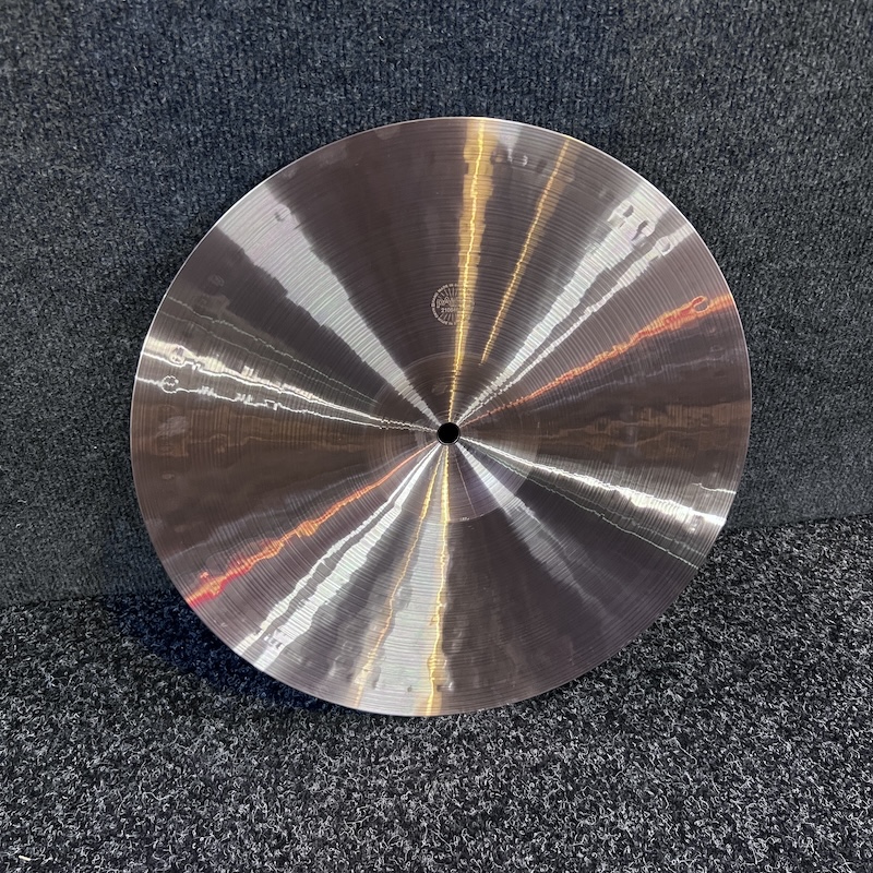 EX DEMO Paiste 2002 14 Medium Hi Hat Bottom 2
