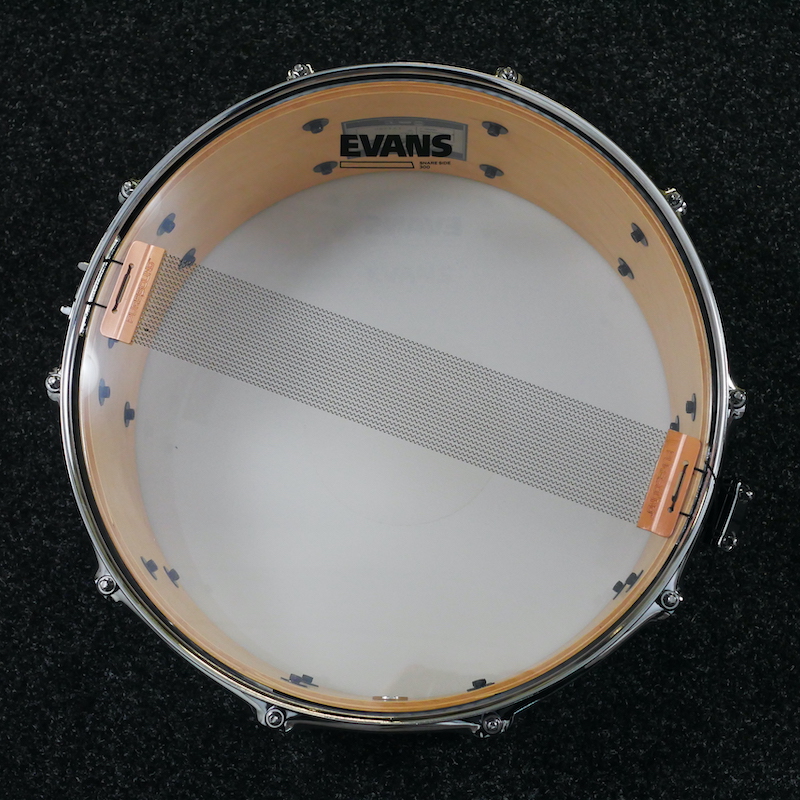Pre Loved Pearl Masters Maple Complete 14 x 6.5 Snare Drum in Matte Caviar 2151000191071 7